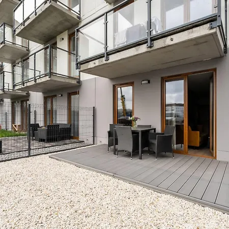 Spacious Niemena With Free Garage By Renters Apartment