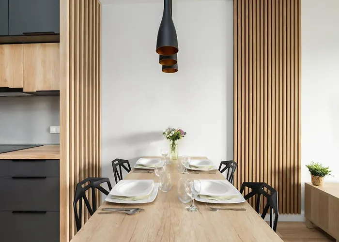 Апартаменти Spacious Niemena With Free Garage By Renters